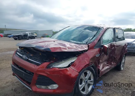 2016 Ford Escape Se from USA, damaged, VIN 1FMCU0GX1GUB14110